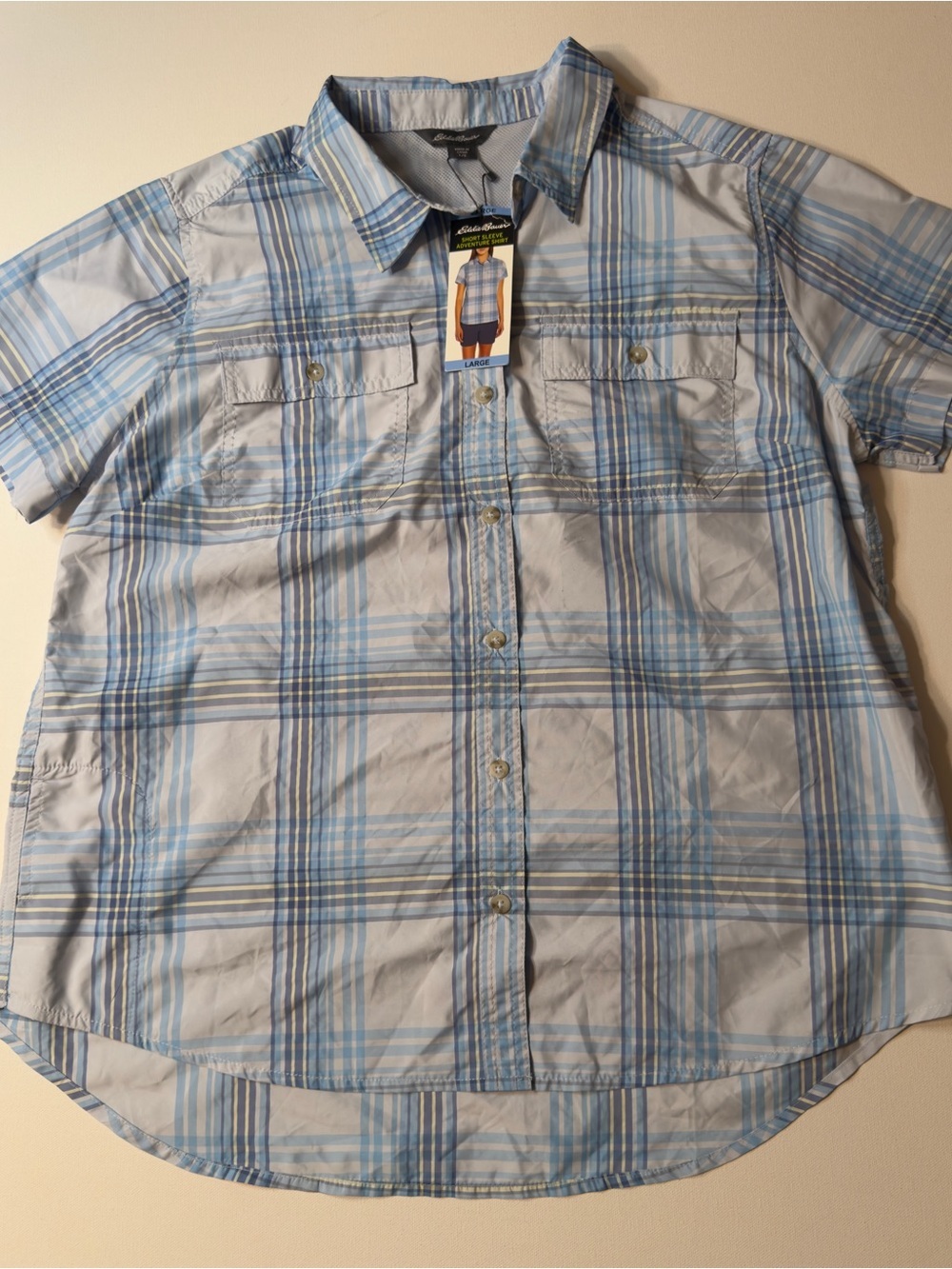 NWT Women's Eddie Bauer Short-Sleeve Plaid Button-Up Shirt Light Blue Size L (D2